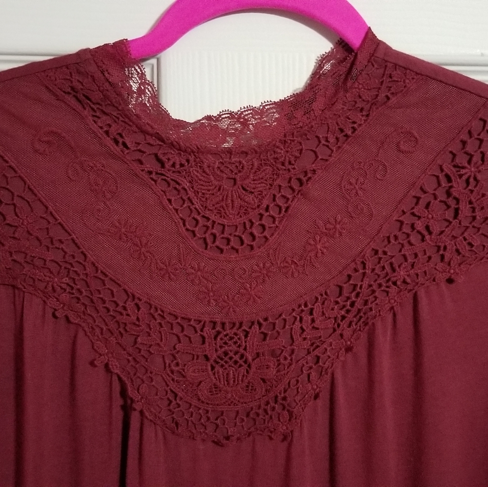 Lacey collar - Picture 2 of 5